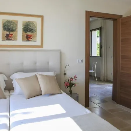 Villa Masseria Ceratonia By Raro