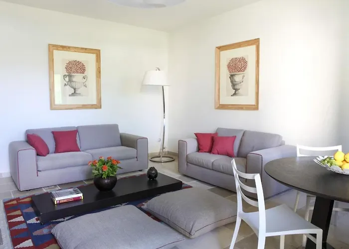 Villa Masseria Ceratonia By Raro