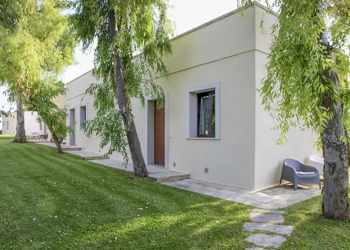 Villa Masseria Ceratonia By Raro *